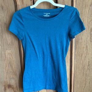 Denver Hayes Scoop Neck T-Shirt